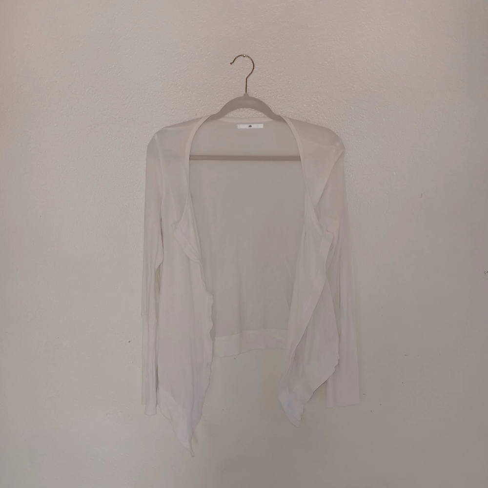 Jarbo cardigan. White. US Size 6 (Size 36).